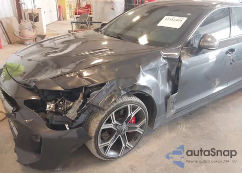 2020 Kia Stinger Gt z USA, uszkodzony, nr VIN KNAE35LC5L6080295